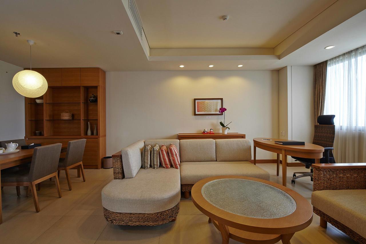 Axia South Cikarang Service Apartment Exteriér fotografie
