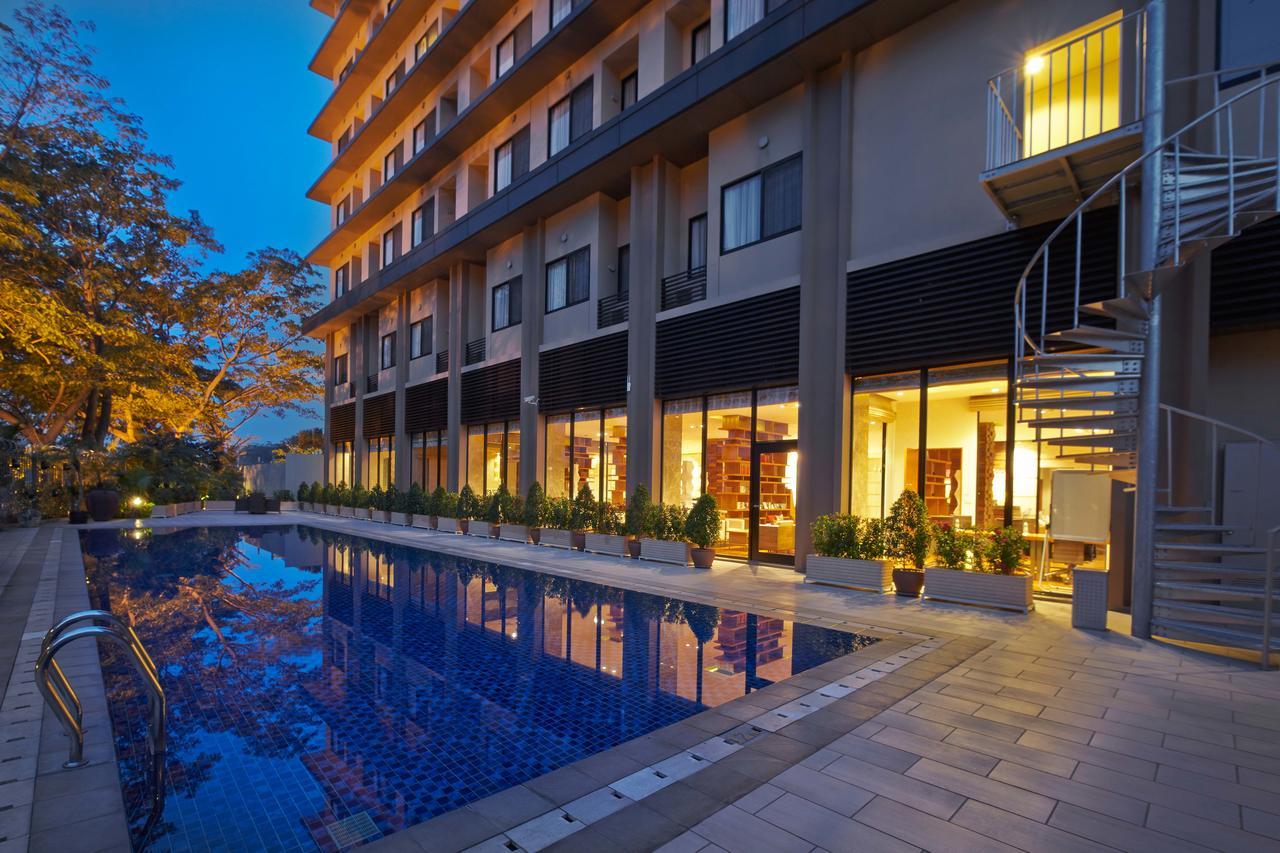 Axia South Cikarang Service Apartment Exteriér fotografie