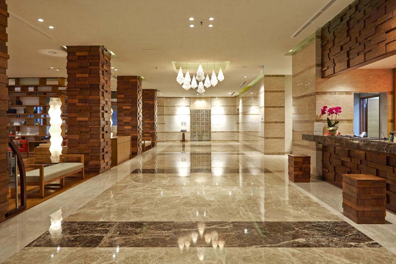 Axia South Cikarang Service Apartment Exteriér fotografie