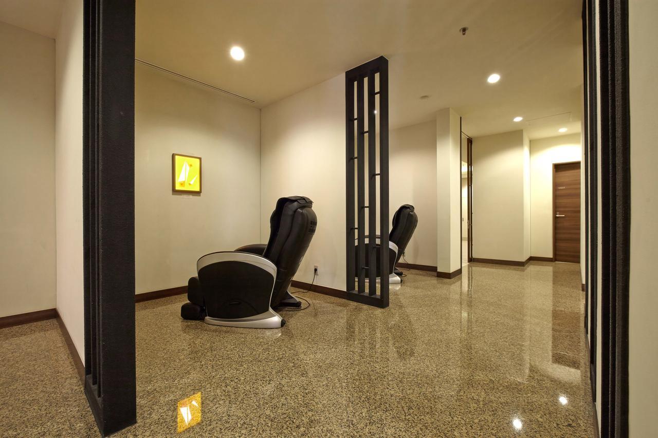 Axia South Cikarang Service Apartment Exteriér fotografie
