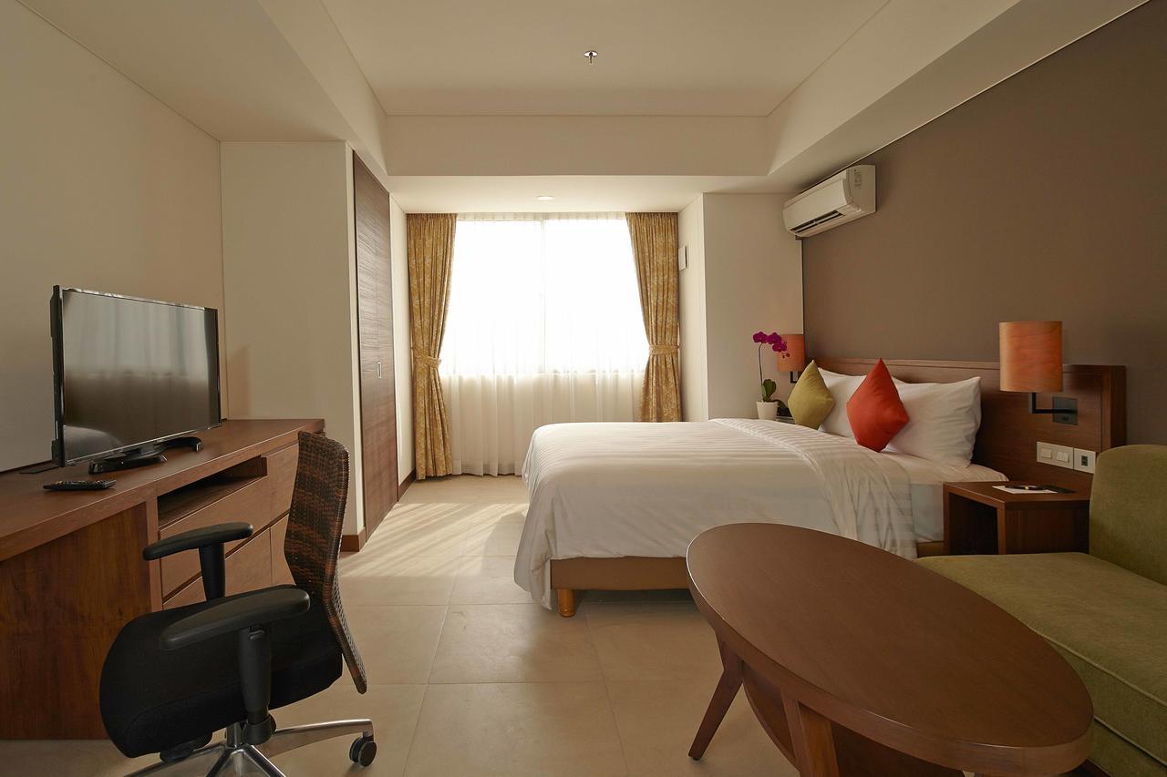 Axia South Cikarang Service Apartment Exteriér fotografie